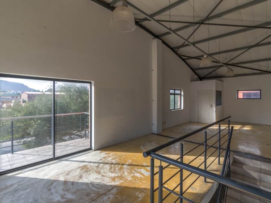 Commercial Property for Sale in Sunnydale Western Cape